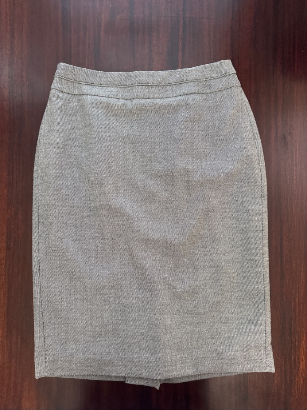 White House Black Market Gray Pencil Skirt Size 2 Career Office Lined
